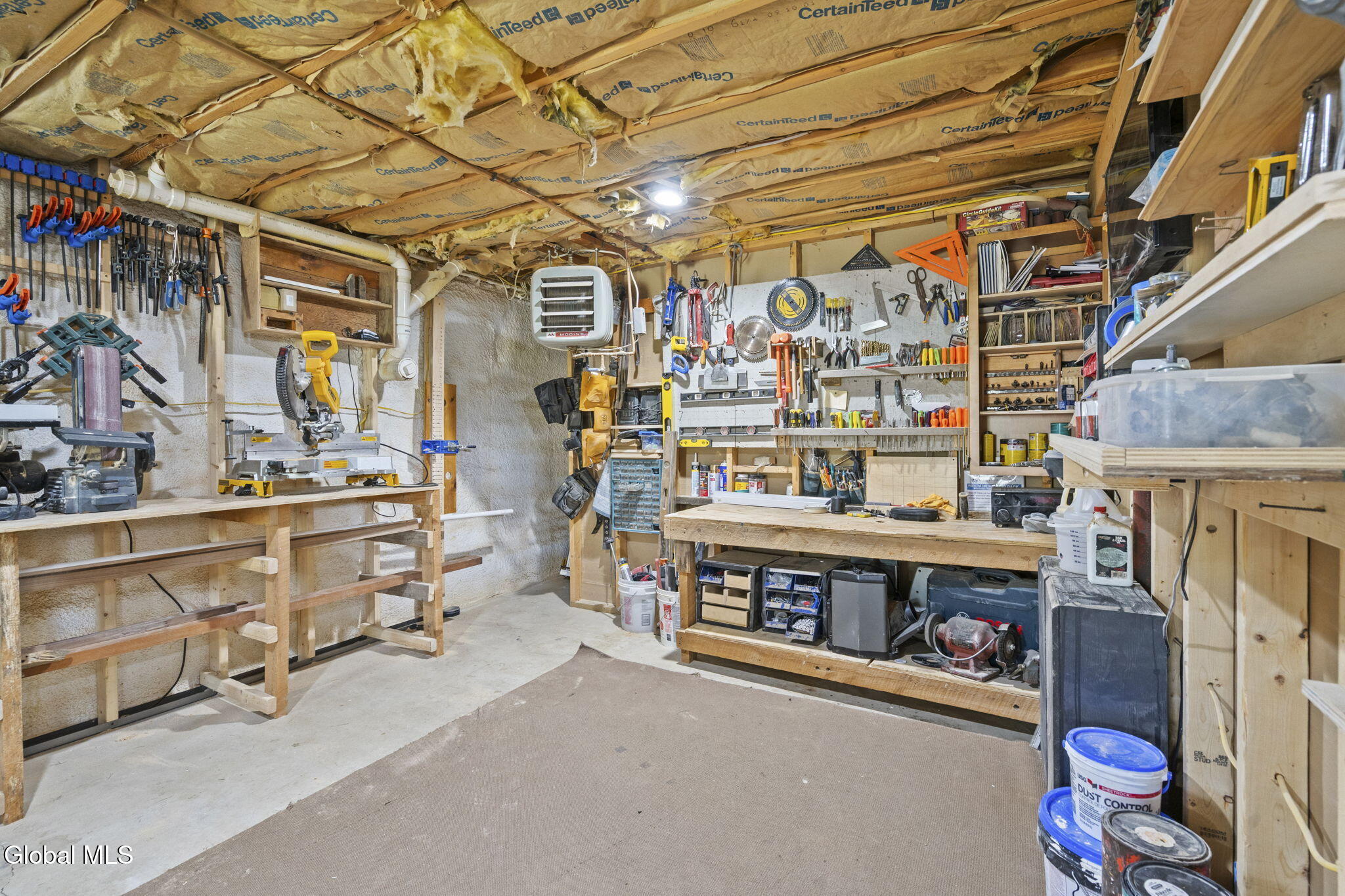 153 Bornt Road Broadalbin NY 12025