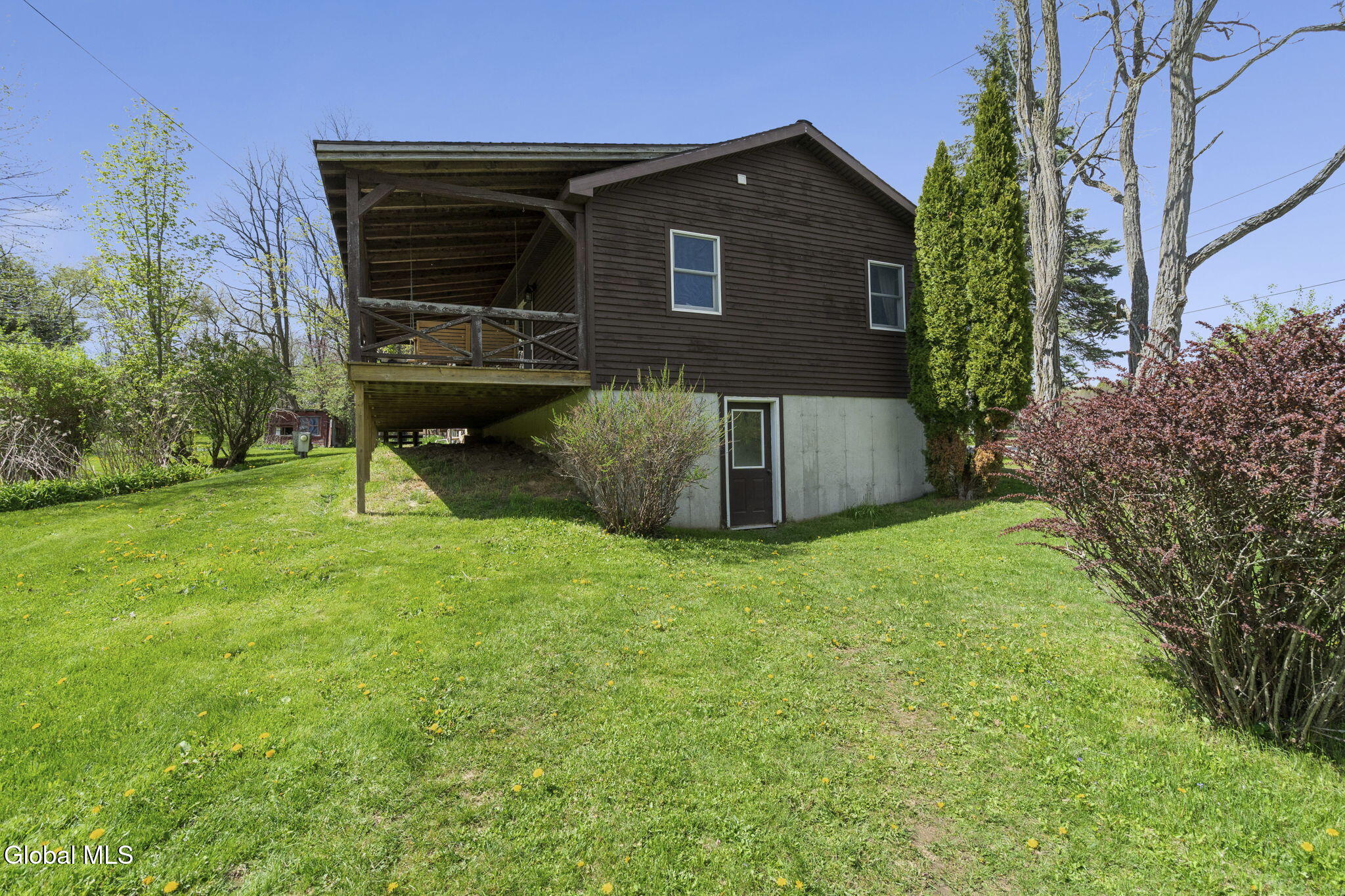 153 Bornt Road Broadalbin NY 12025