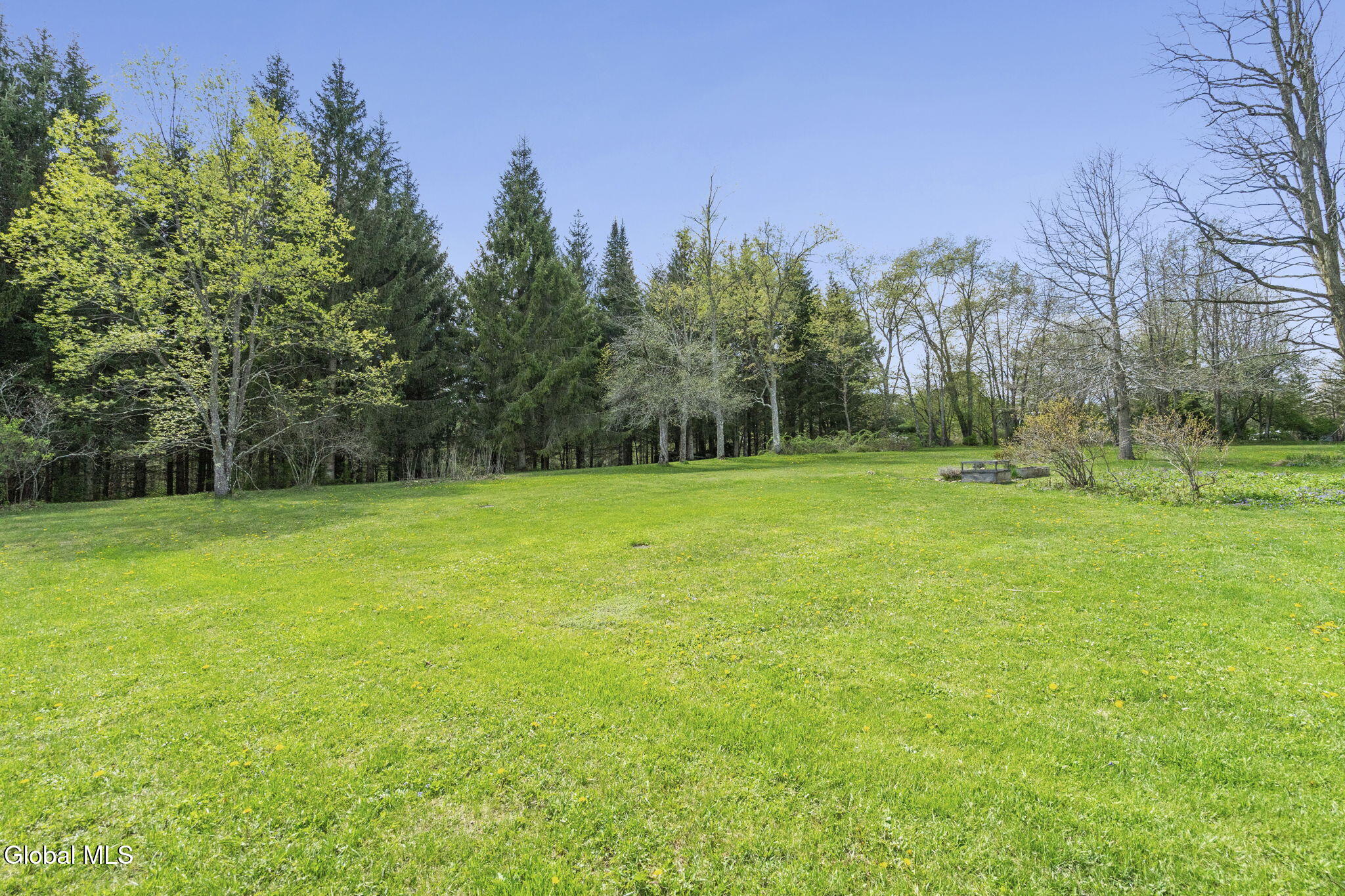 153 Bornt Road Broadalbin NY 12025