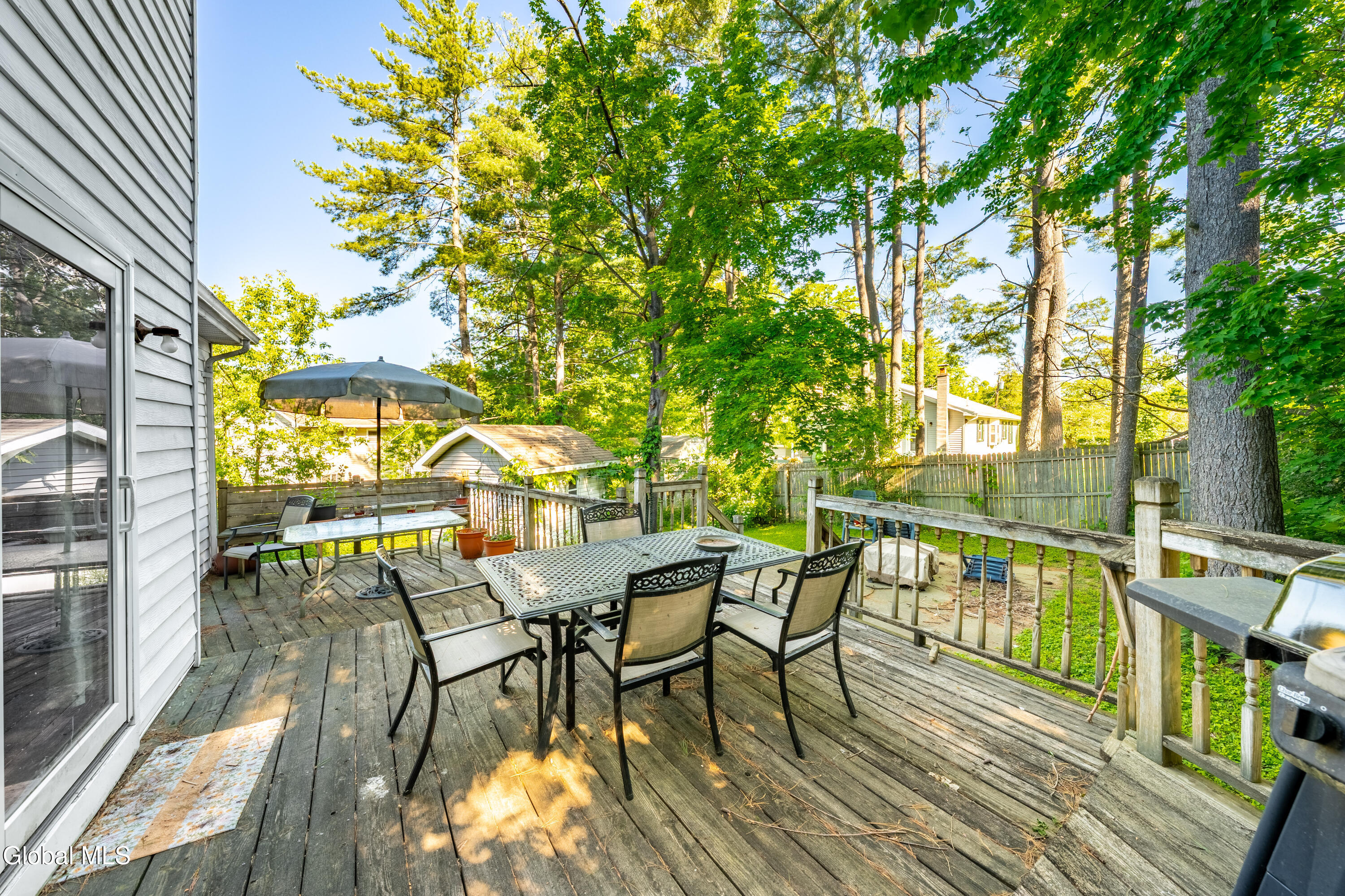 102 Marl Circle Ravena NY 12143