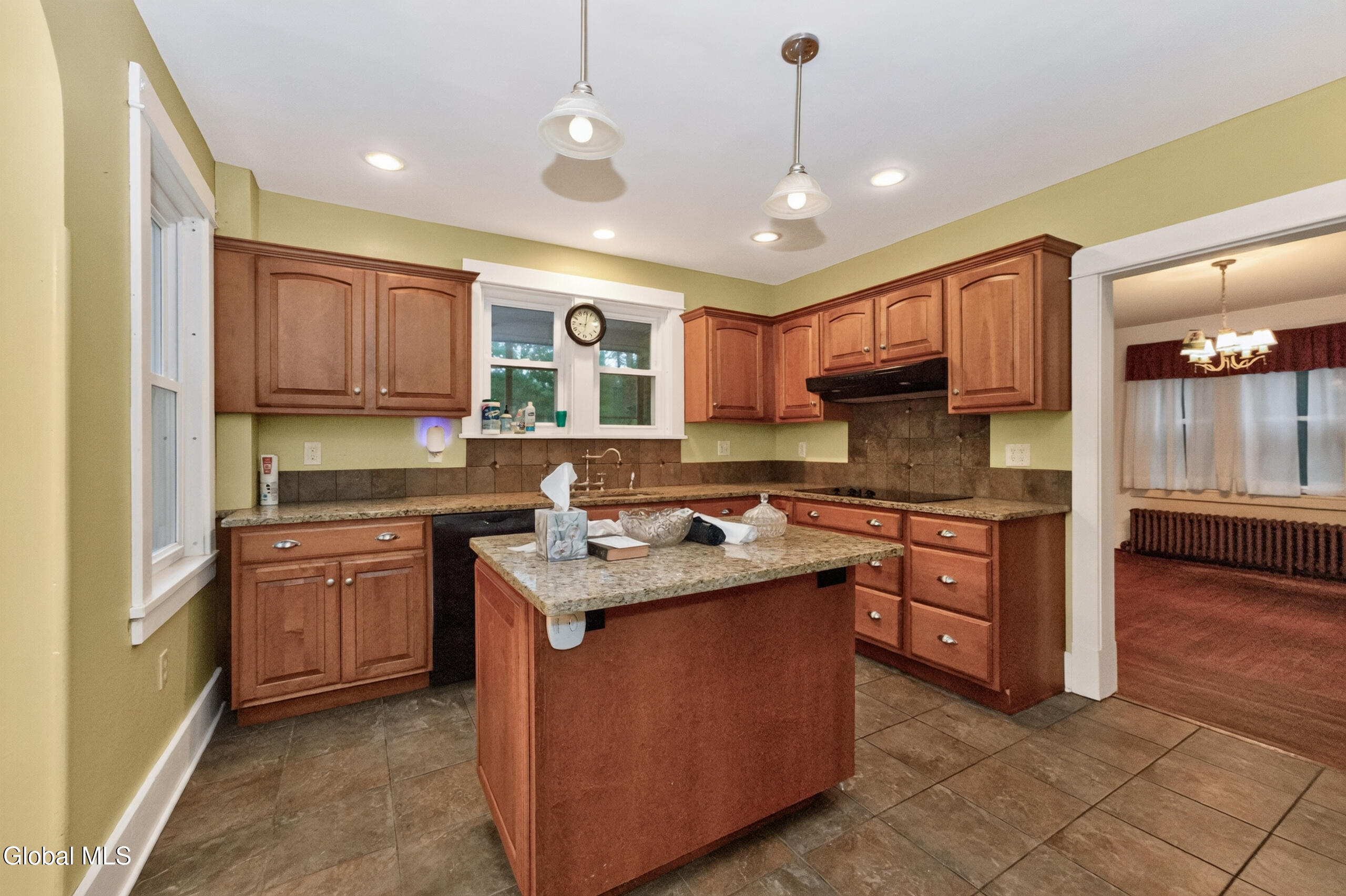 3779 Route 51 Hannacroix NY 12087