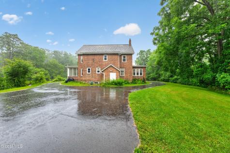 3779 Route 51 Hannacroix NY 12087