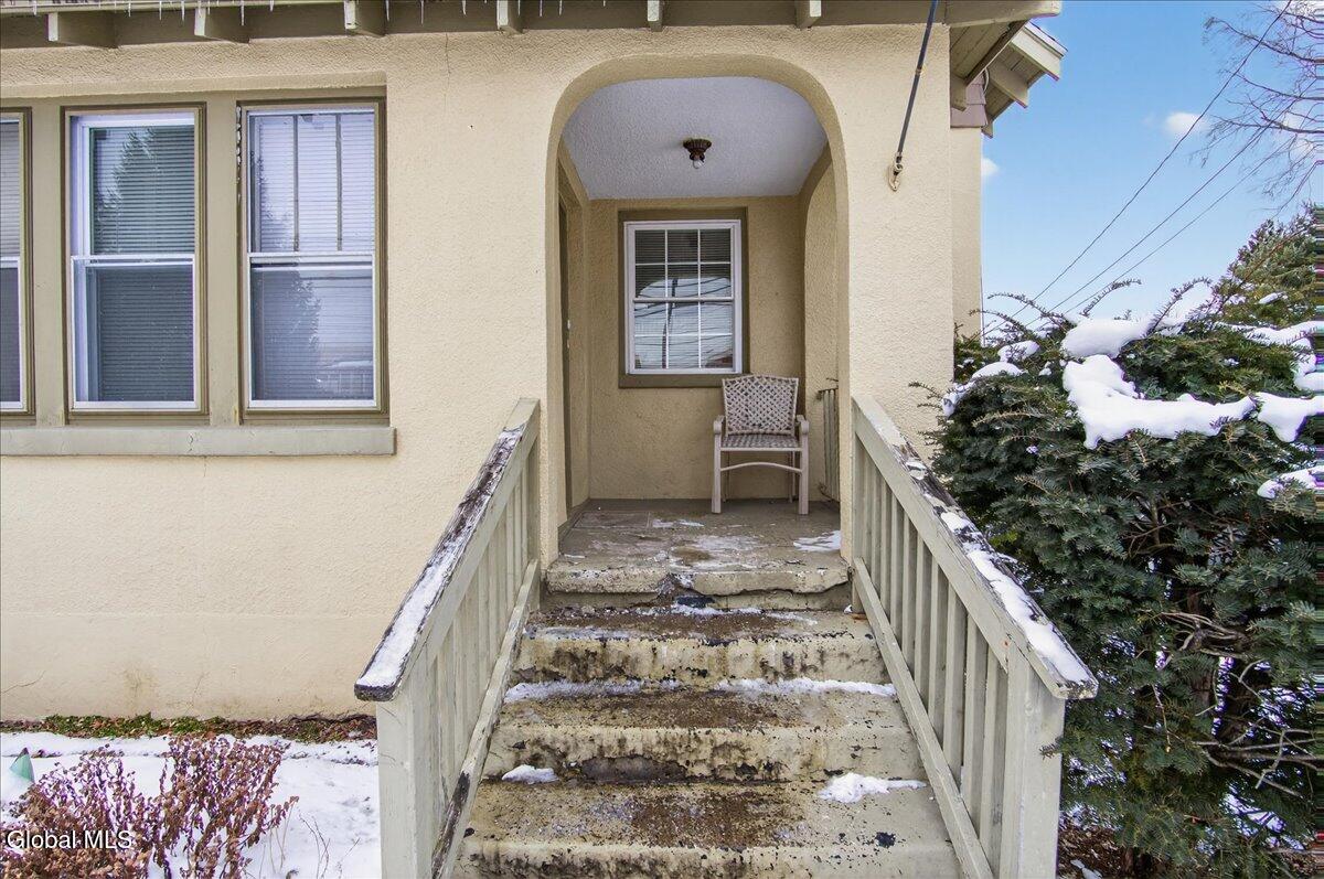 3418 Albany Street Schenectady NY 12304
