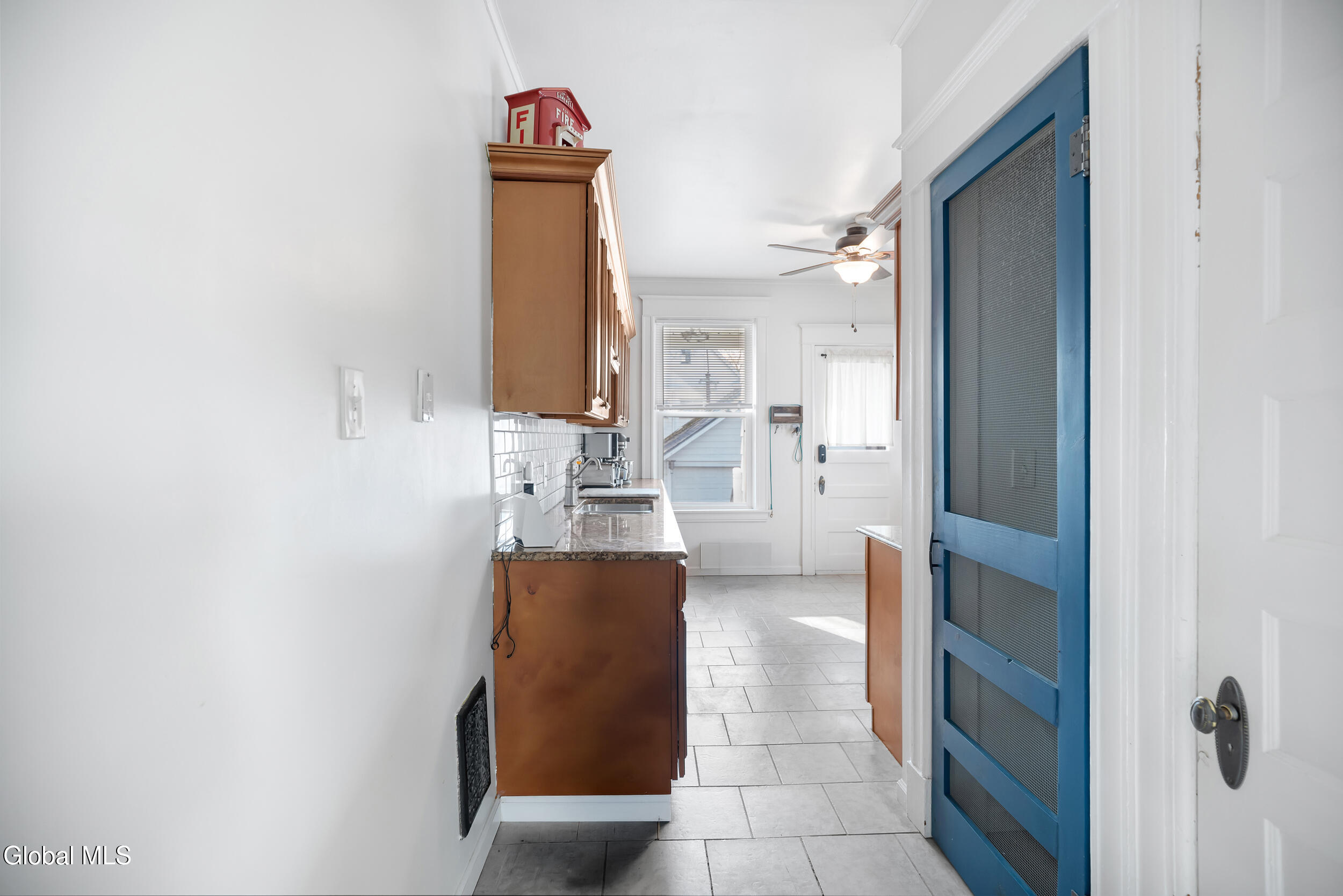 126 Elmer Avenue Schenectady NY 12308