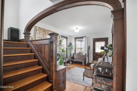 126 Elmer Avenue Schenectady NY 12308