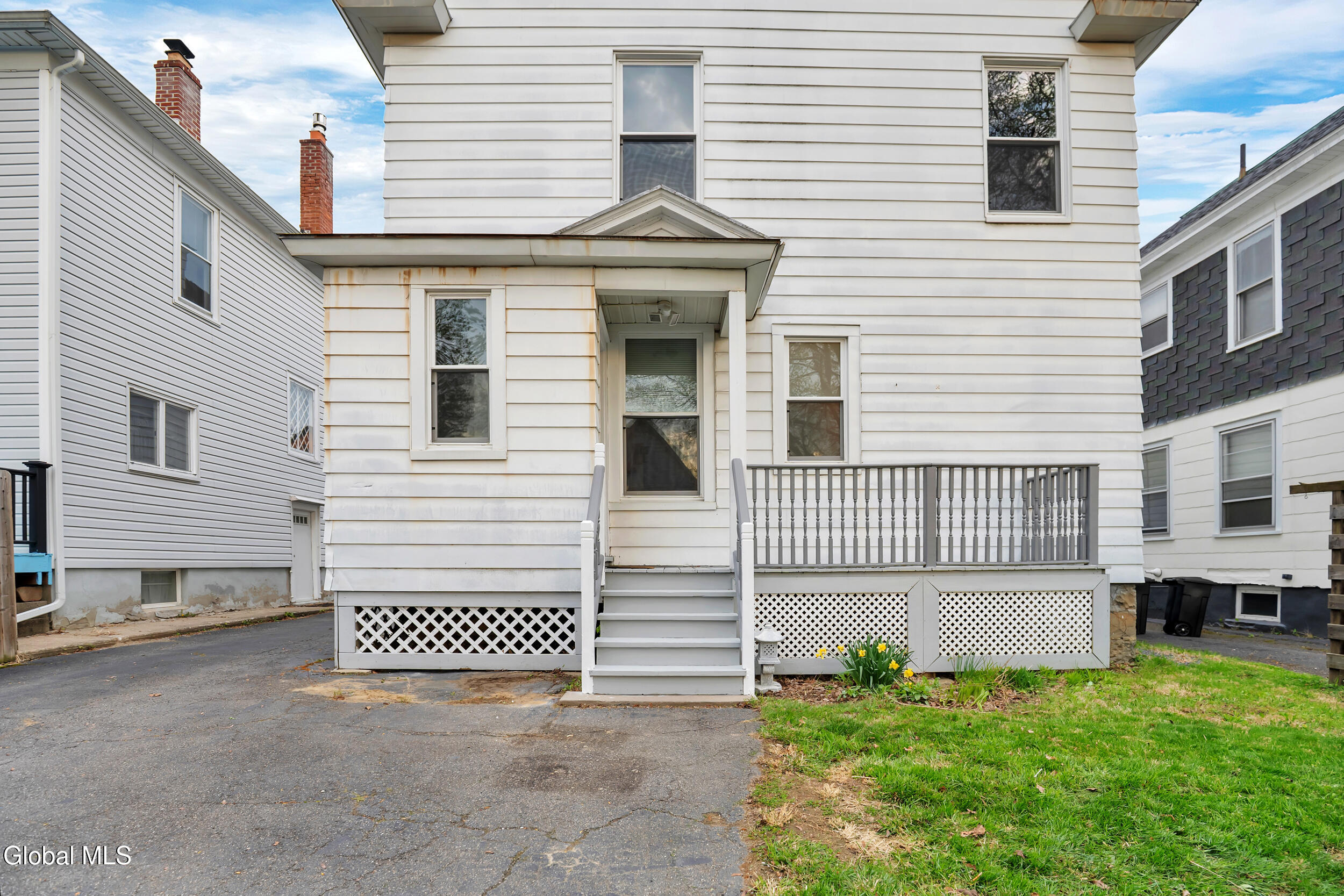 126 Elmer Avenue Schenectady NY 12308