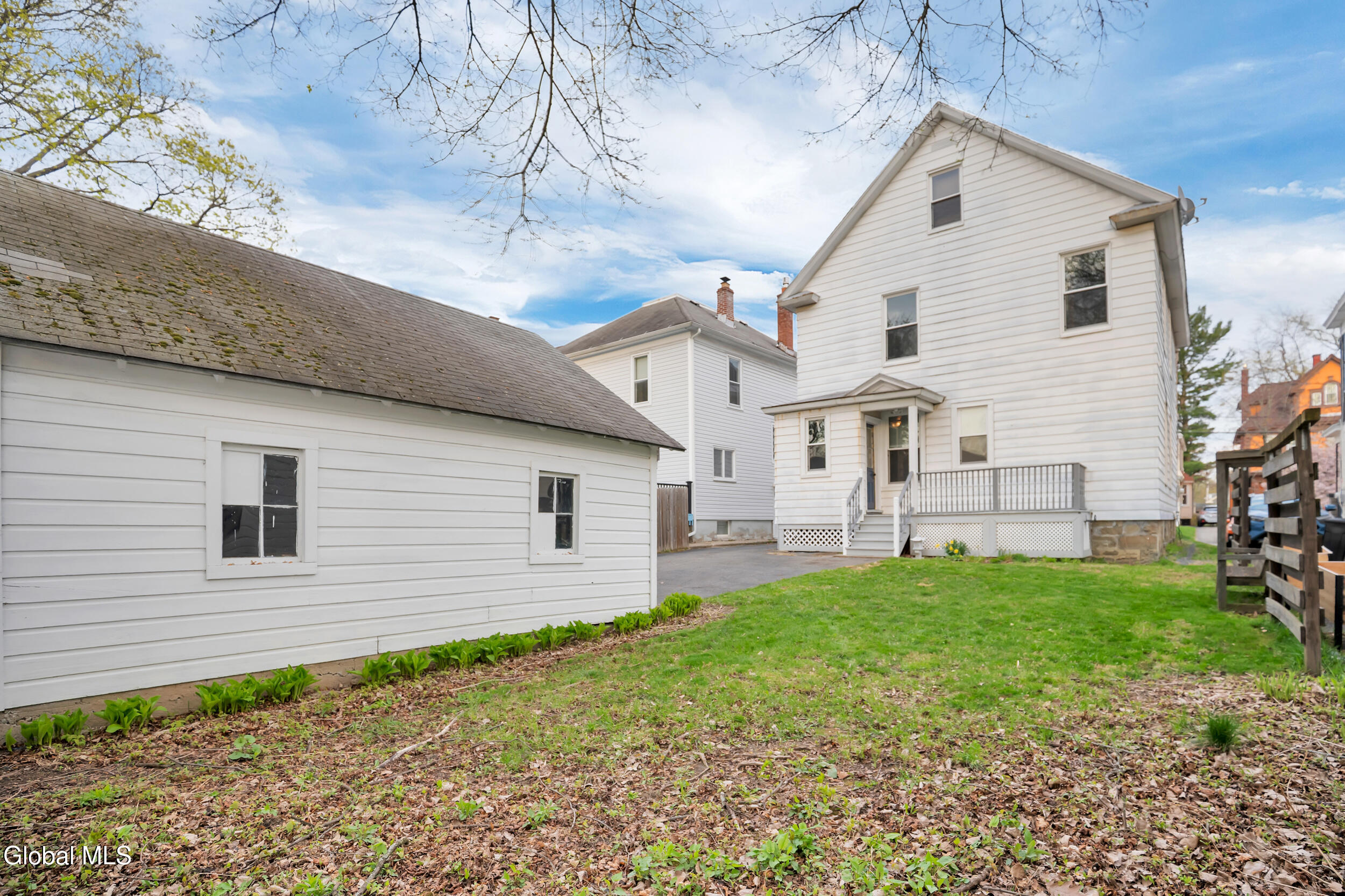 126 Elmer Avenue Schenectady NY 12308