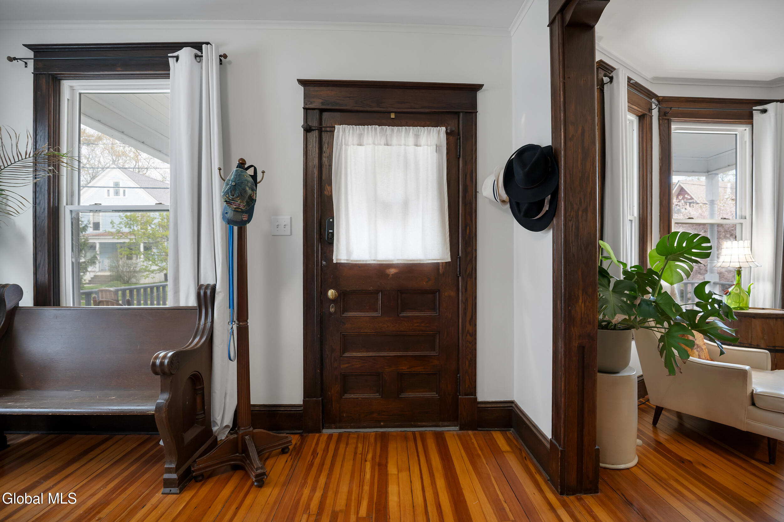 126 Elmer Avenue Schenectady NY 12308