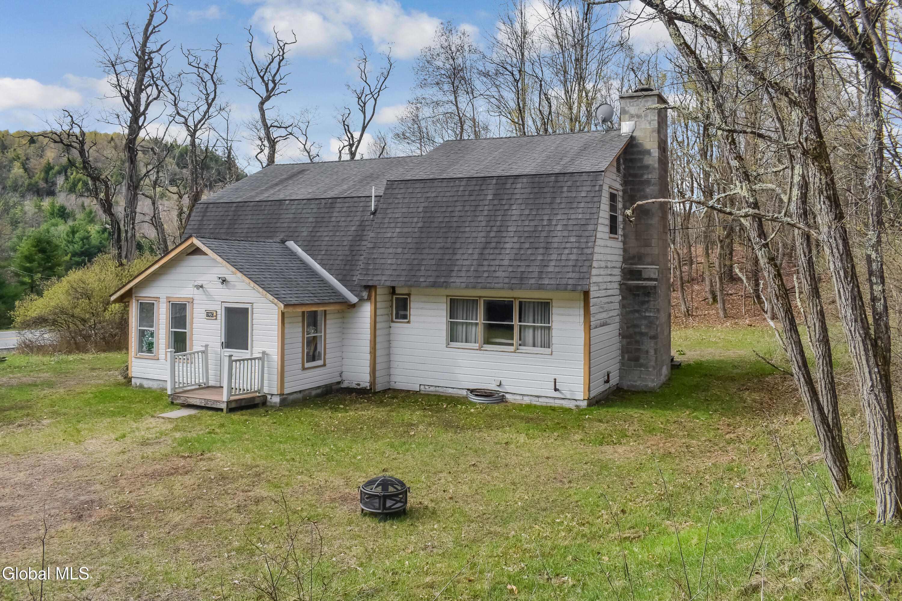1993 N Garnet Lake Road Johnsburg NY 12843