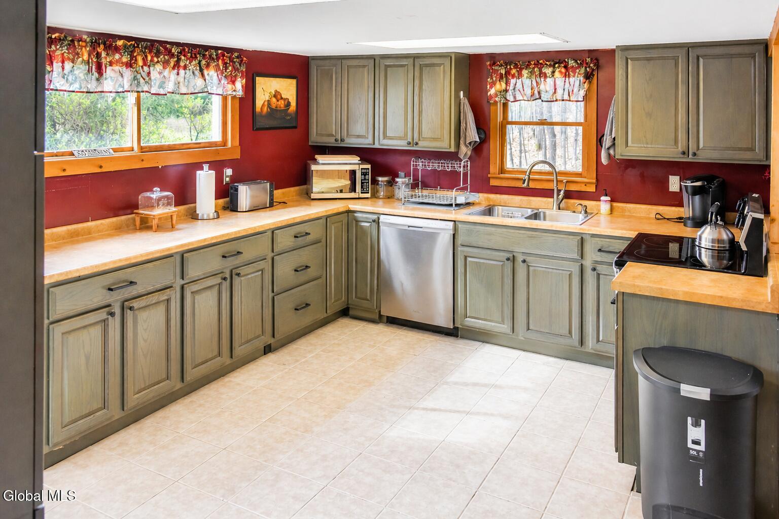 1993 N Garnet Lake Road Johnsburg NY 12843
