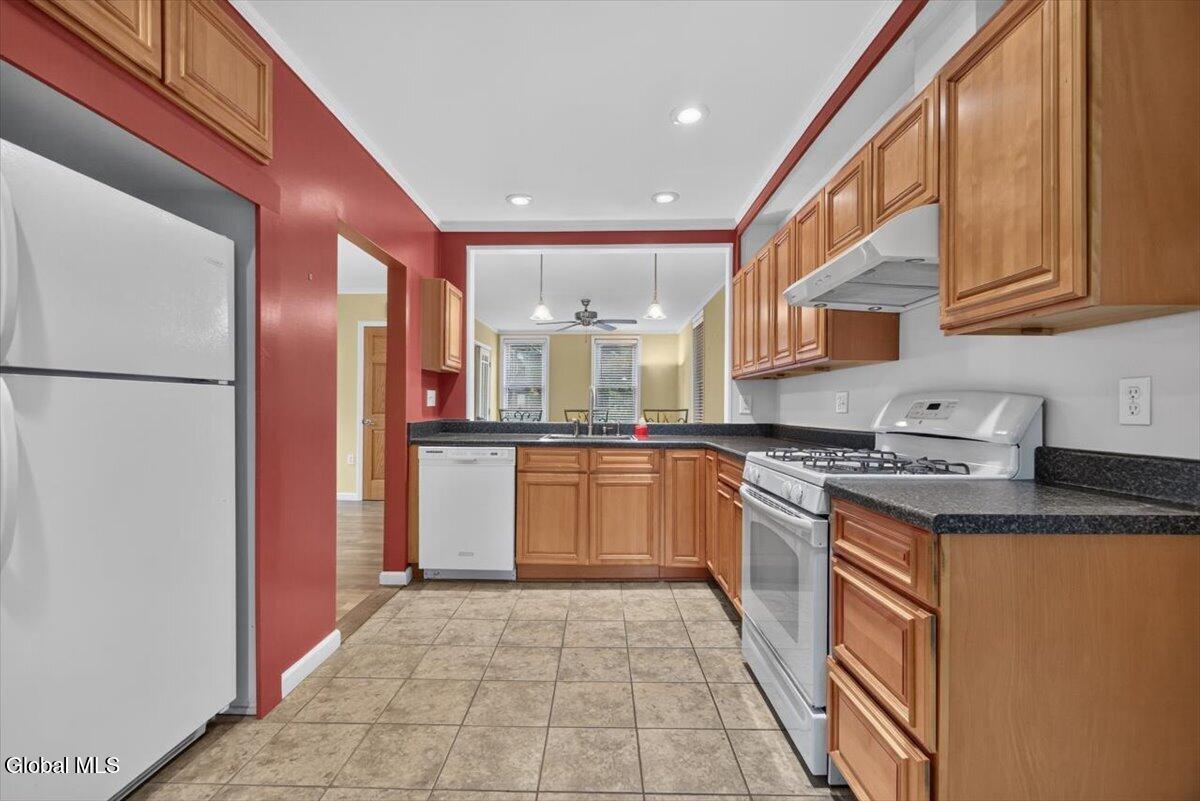 114 Burton Street Johnstown NY 12095