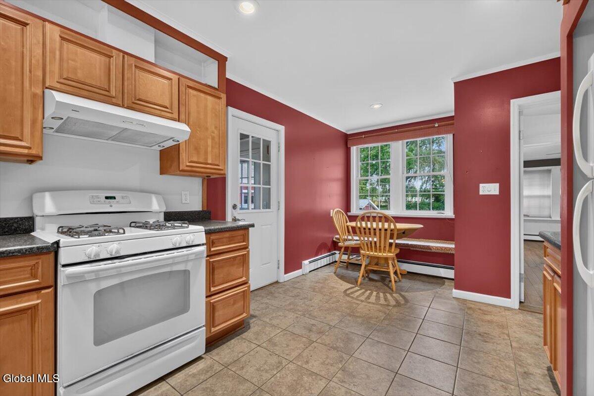 114 Burton Street Johnstown NY 12095