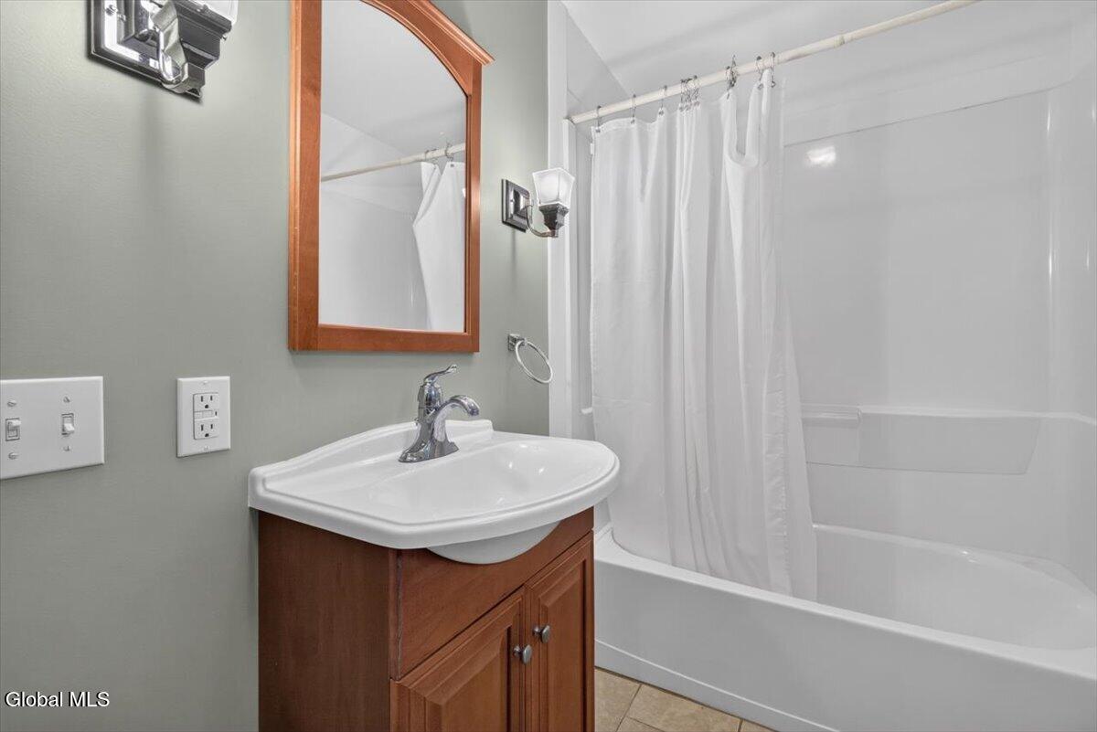 114 Burton Street Johnstown NY 12095