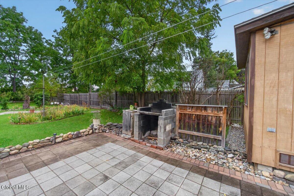 114 Burton Street Johnstown NY 12095