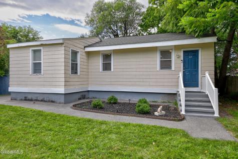 41 Hillcrest Avenue Schenectady NY 12304