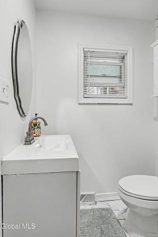 41 Hillcrest Avenue Schenectady NY 12304