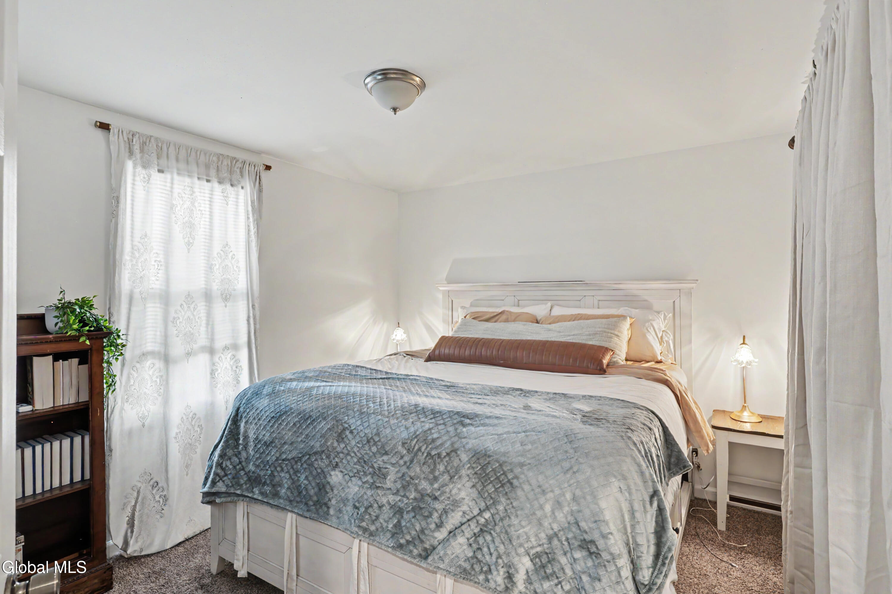 41 Hillcrest Avenue Schenectady NY 12304