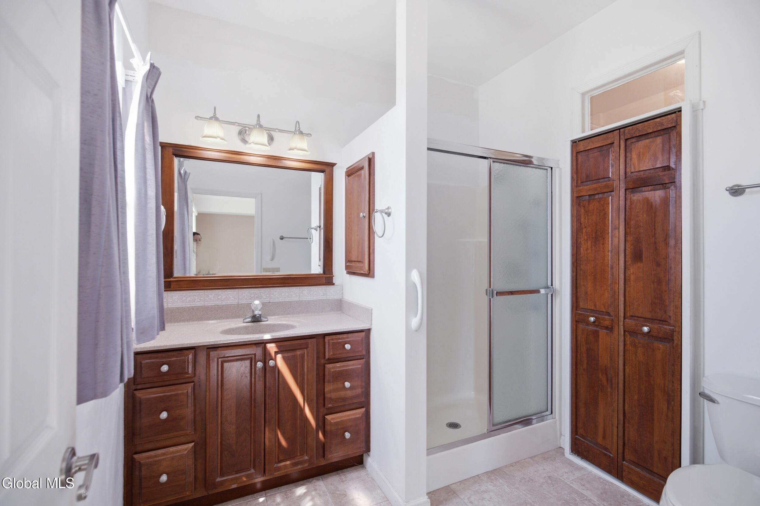 13 Marie Parkway Loudonville NY 12211