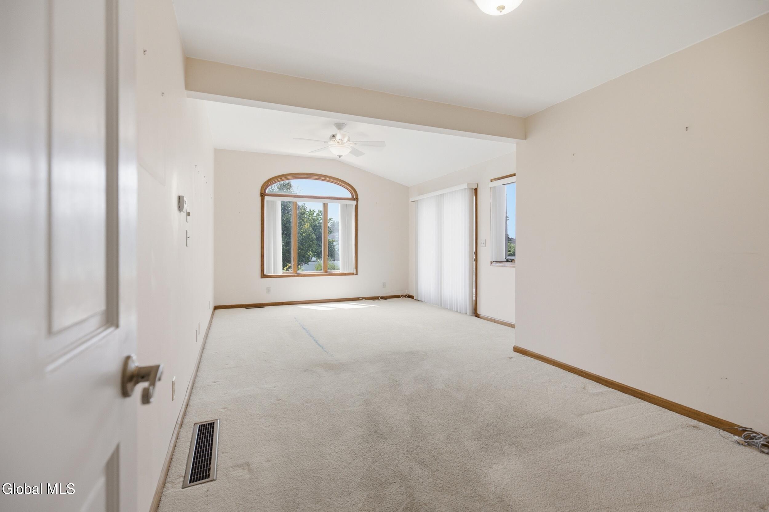 13 Marie Parkway Loudonville NY 12211