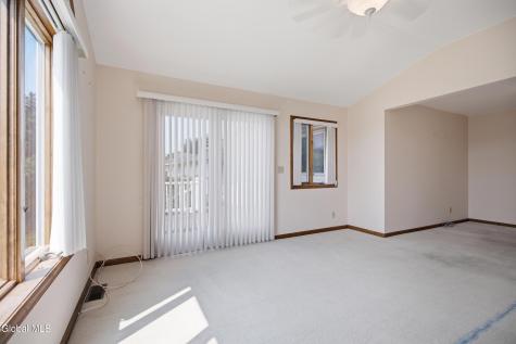 13 Marie Parkway Loudonville NY 12211