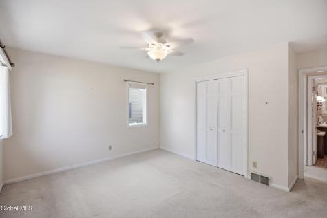 13 Marie Parkway Loudonville NY 12211