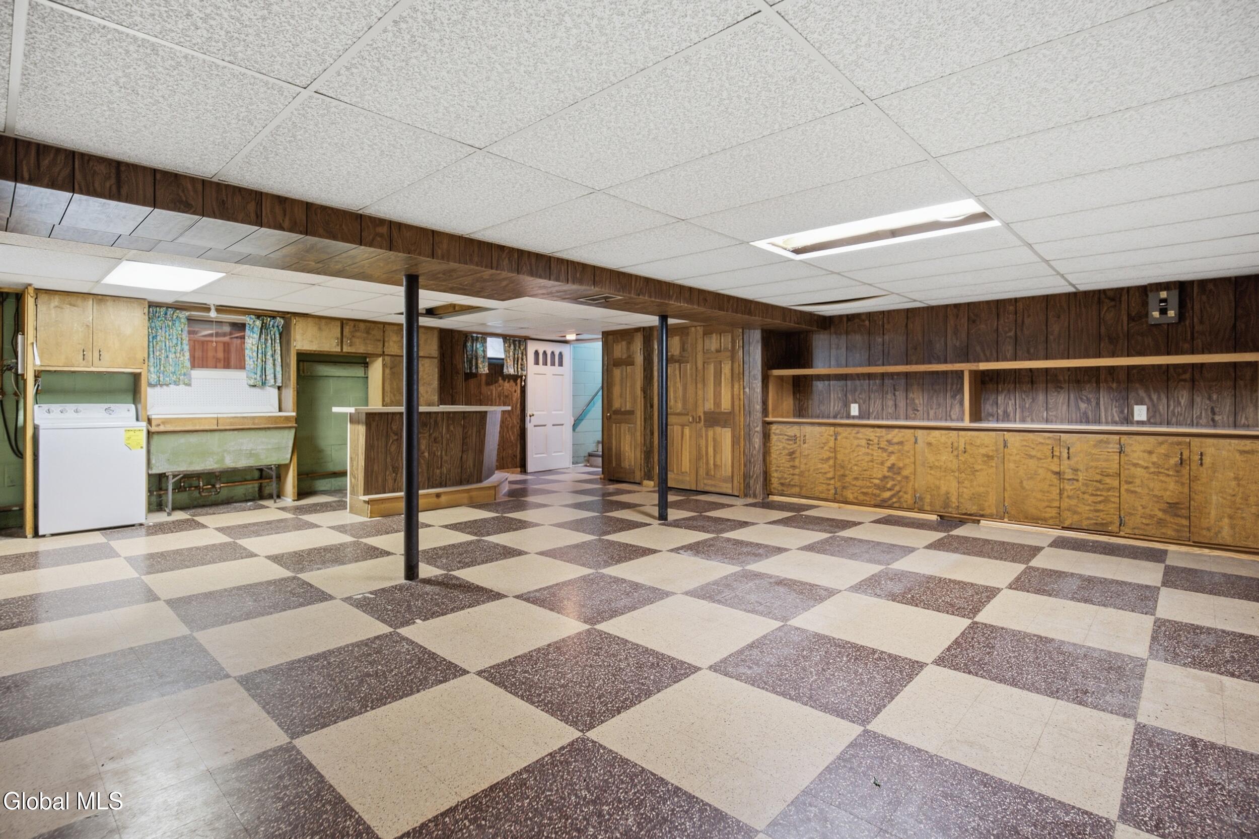 13 Marie Parkway Loudonville NY 12211