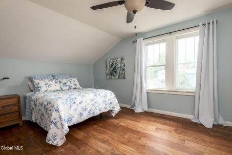 9 N Jefferson Avenue Catskill NY 12414
