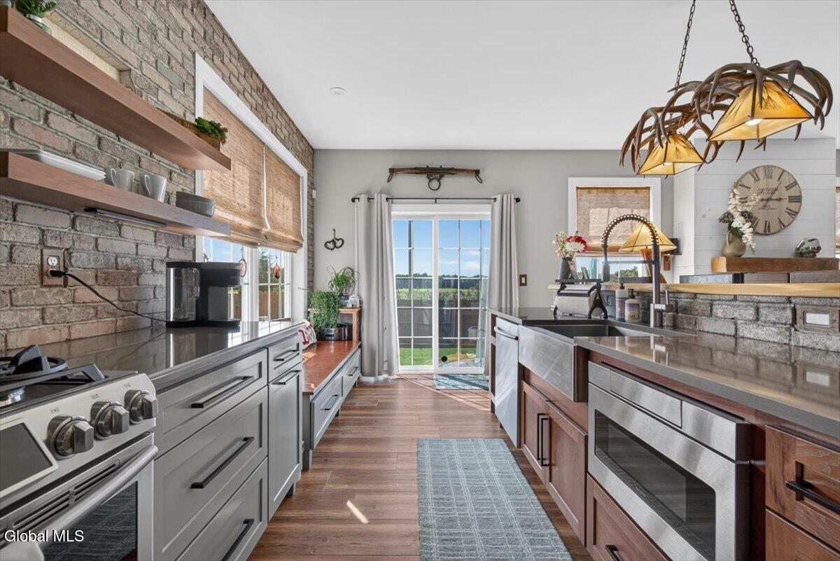 24 Cypress Street Ballston Lake NY 12019