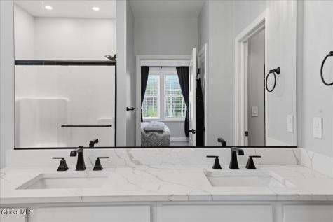 39 Berkeley Way Saratoga Springs NY 12866