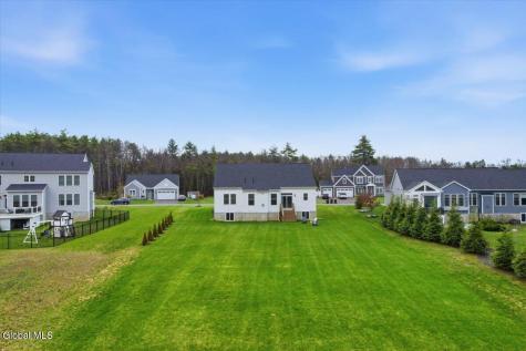 39 Berkeley Way Saratoga Springs NY 12866