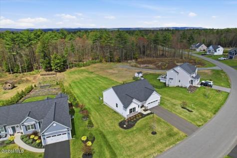 39 Berkeley Way Saratoga Springs NY 12866