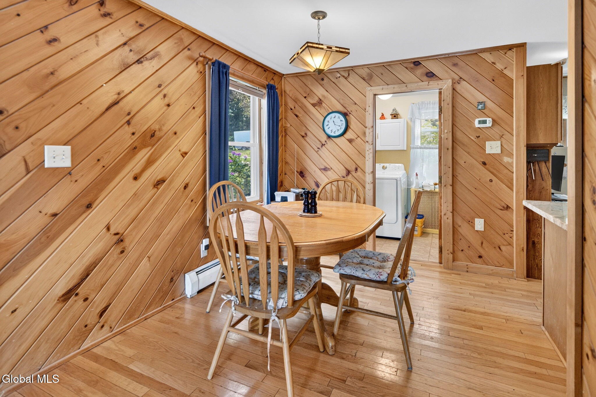 142 Sunnyside N Queensbury NY 12804