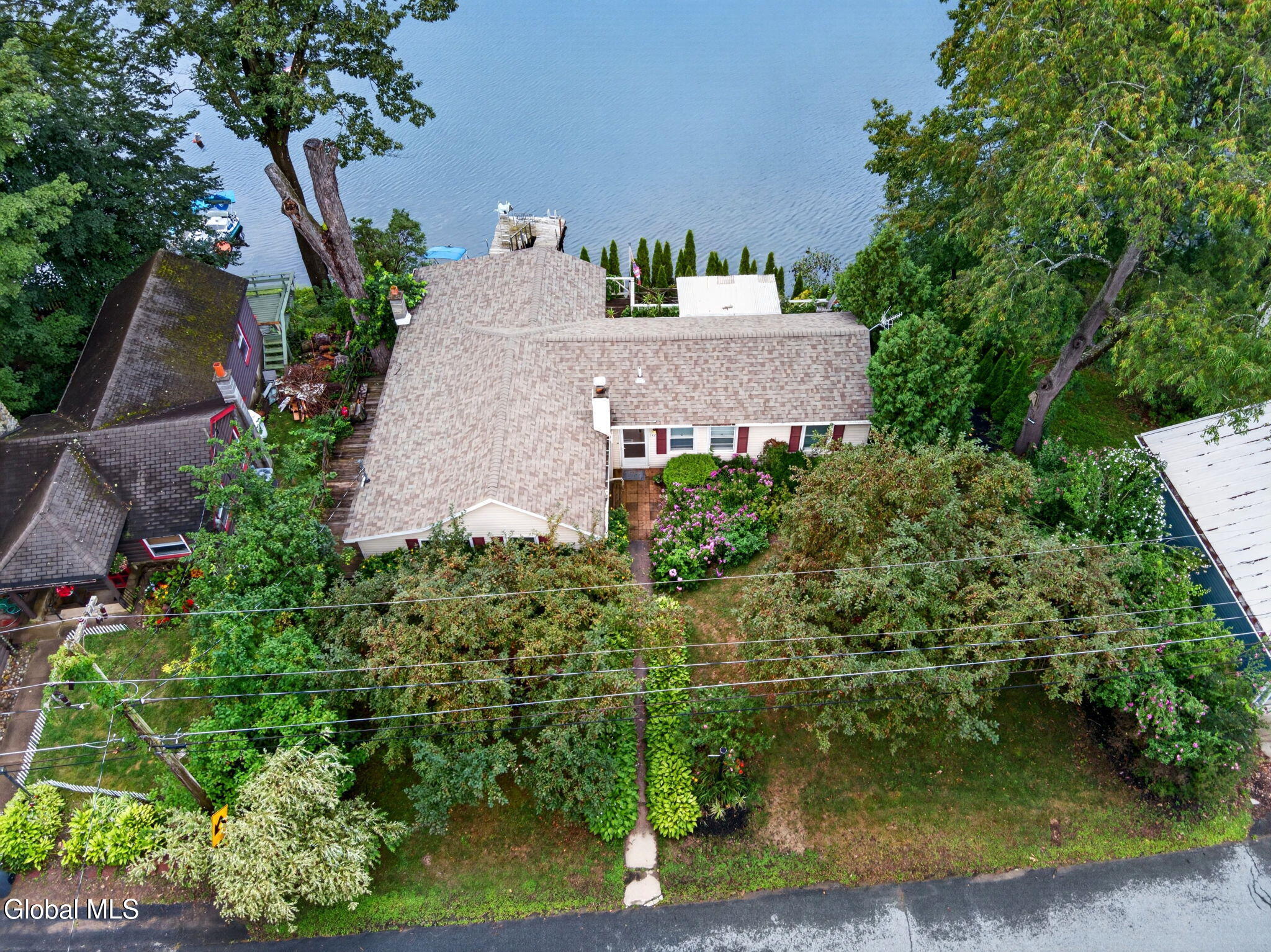 142 Sunnyside N Queensbury NY 12804