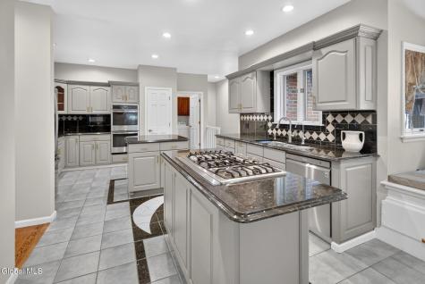 20 Timberwick Drive Halfmoon NY 12065