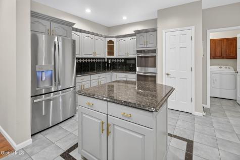 20 Timberwick Drive Halfmoon NY 12065