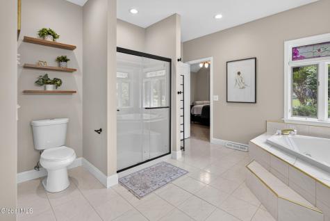 20 Timberwick Drive Halfmoon NY 12065