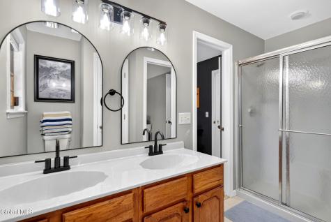 20 Timberwick Drive Halfmoon NY 12065