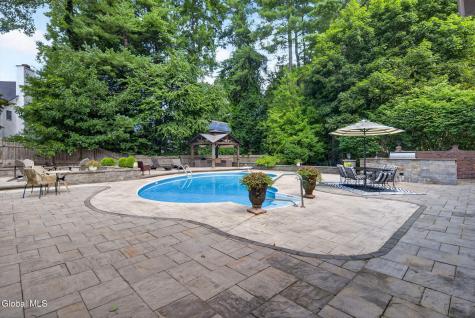 20 Timberwick Drive Halfmoon NY 12065