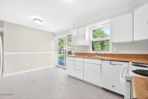 13 Veterans Street Poestenkill NY 12140