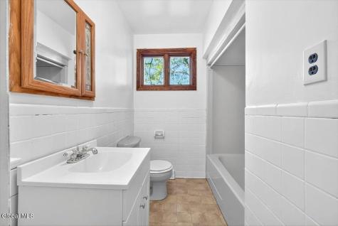 13 Veterans Street Poestenkill NY 12140