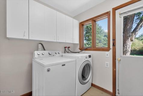 13 Veterans Street Poestenkill NY 12140