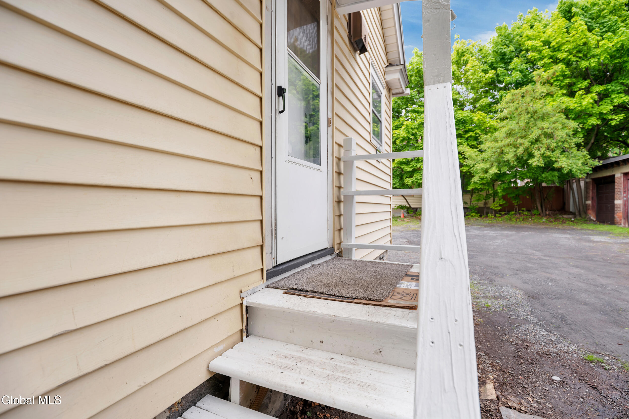 51 Benson Street Albany NY 12206