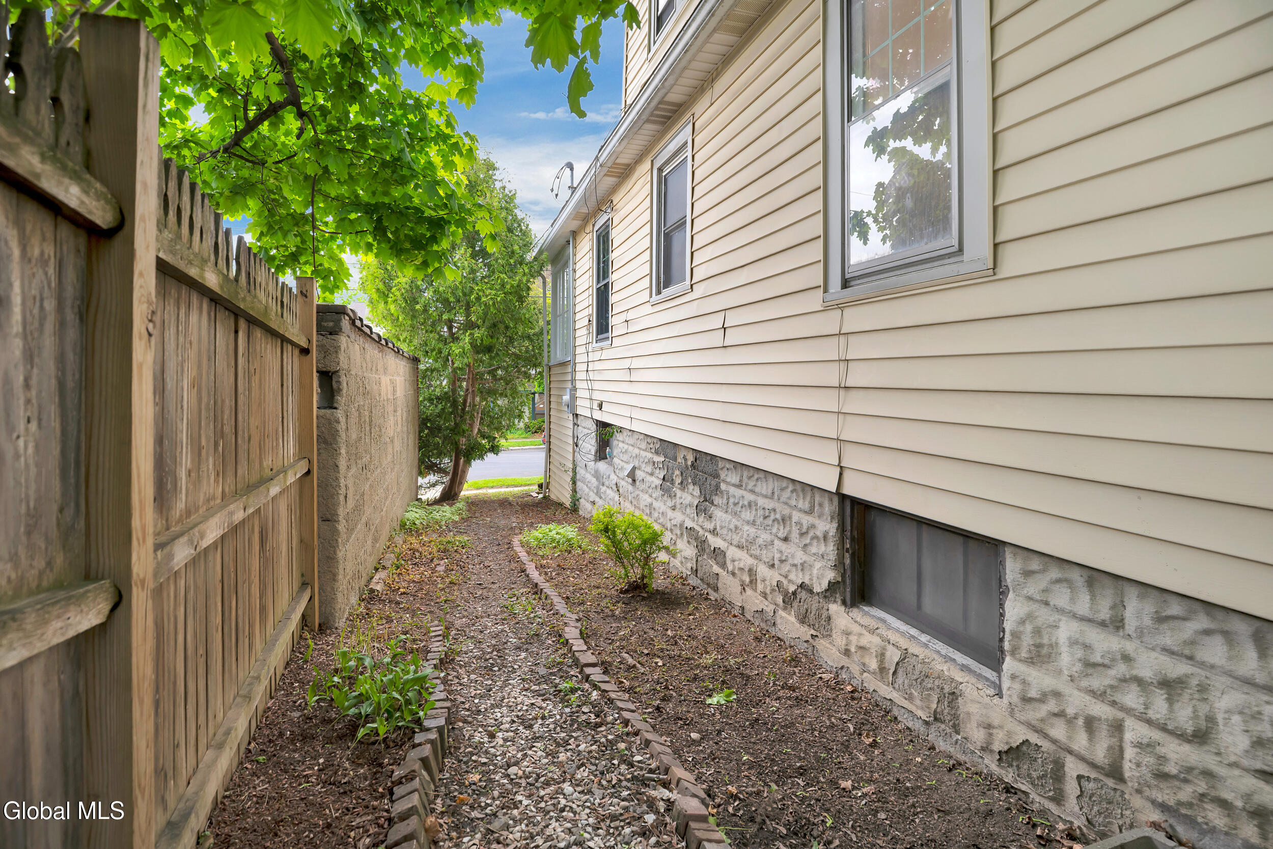 51 Benson Street Albany NY 12206