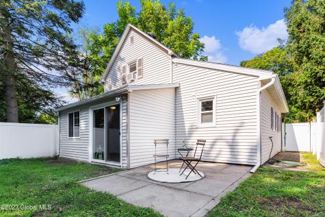 18 Eagle Street Scotia NY 12302