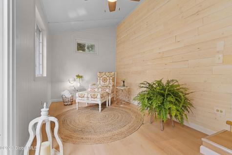 18 Eagle Street Scotia NY 12302