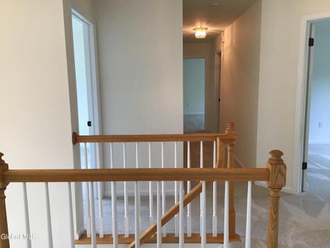 10 Reynolds Court Delmar NY 12054