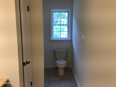 10 Reynolds Court Delmar NY 12054