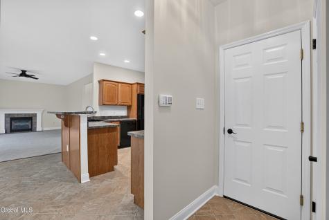 10 Reynolds Court Delmar NY 12054