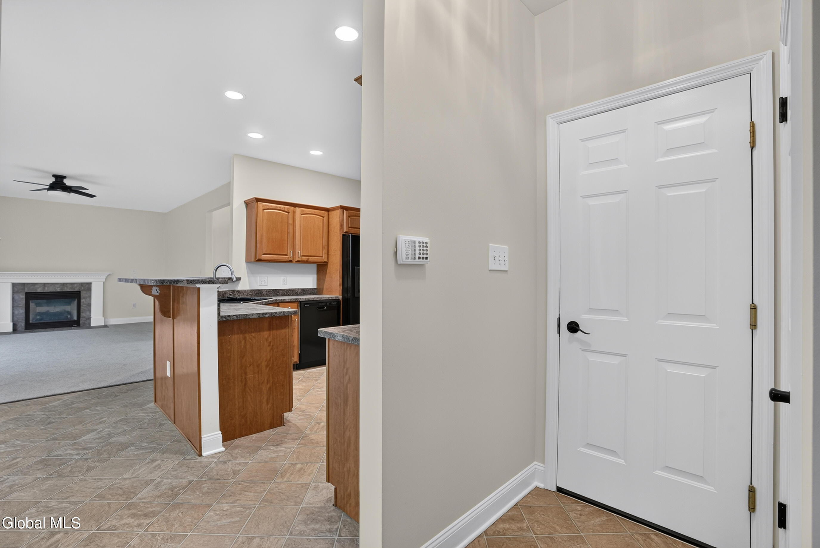 10 Reynolds Court Delmar NY 12054