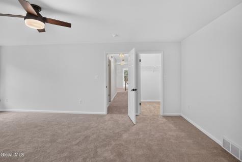10 Reynolds Court Delmar NY 12054